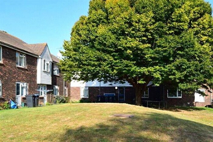 1 Bedroom Flat To Rent In Leivers Road, Deal, Kent, CT14