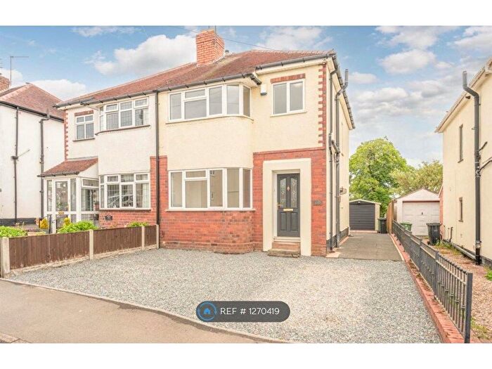 3 Bedroom Semi-Detached House To Rent In Mount Pleasant, Kingswinford, DY6