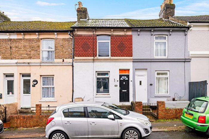 2 Bedroom Terraced House For Sale In Clarendon Street, Dover, CT17