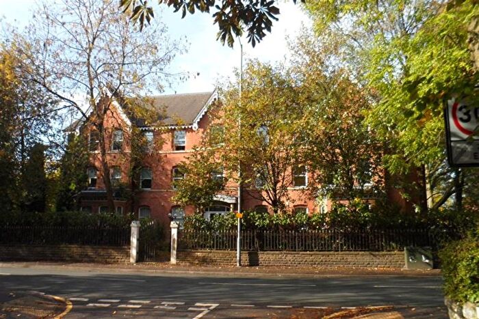 2 Bedroom Flat To Rent In Belvedere Gardens, Heaton Moor Road, SK4