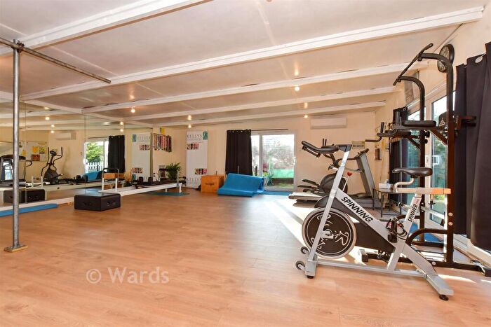 5 Bedroom Detached House For Sale In Sunnyhill Road, Herne Bay, Kent, CT6