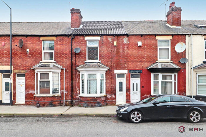 3 Bedroom Terraced House For Sale In St Catherines Avenue, Doncaster, DN4