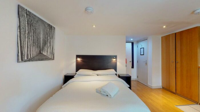 Studio To Rent In Cartwright Gardens, London, WC1H