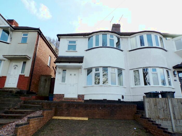 3 Bedroom House To Rent In Marsham Road, Birmingham, B14