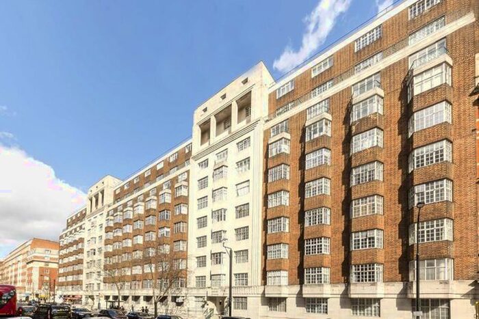 Studio To Rent In Woburn Place, London, WC1H