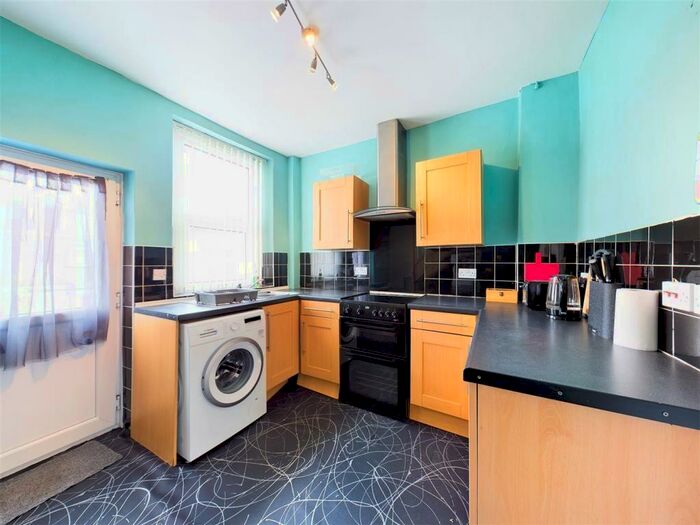 2 Bedroom Terraced House To Rent In Clarendon Road, Lancaster, LA1