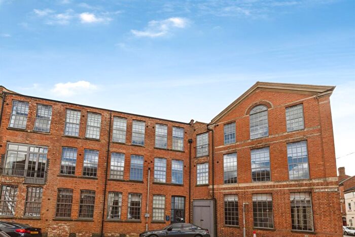 Studio For Sale In Dunster Street, Northampton, NN1