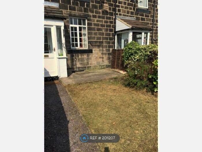 2 Bedroom Terraced House To Rent In New Road Side, Horsforth, Leeds, LS18