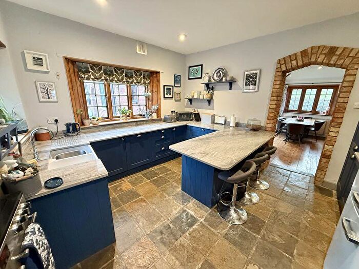 3 Bedroom Cottage For Sale In Church Cottage, Mentmore, LU7