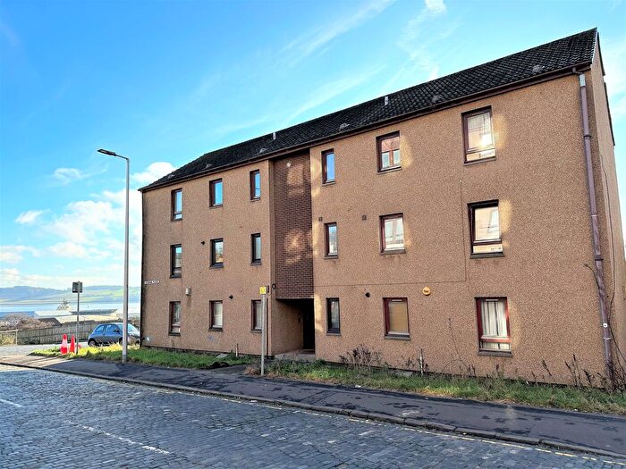 2 Bedroom Flat To Rent In Graham Place, Dundee, DD4
