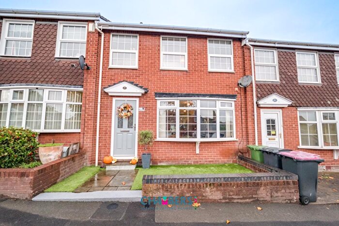 3 Bedroom Terraced House For Sale In Wood Close, Coleshill, B46