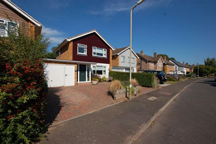 3 Bedroom Detached House For Sale In Great Elms, Hadlow, Tonbridge, TN11