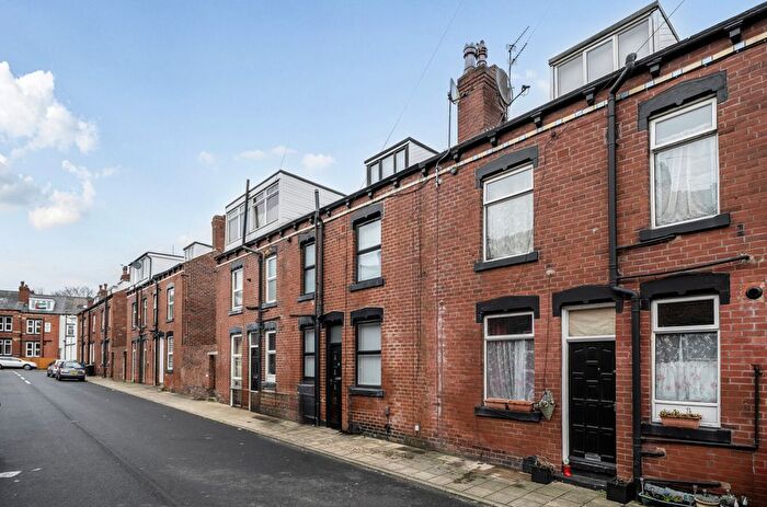 2 Bedroom Terraced House For Sale In Barden Mount, Armley, West Yorkshire, LS12
