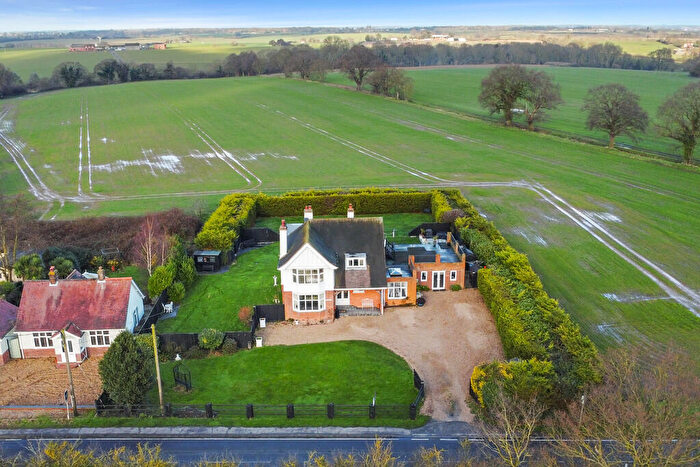 6 Bedroom Detached House For Sale In Harwich Road, Great Oakley, CO12