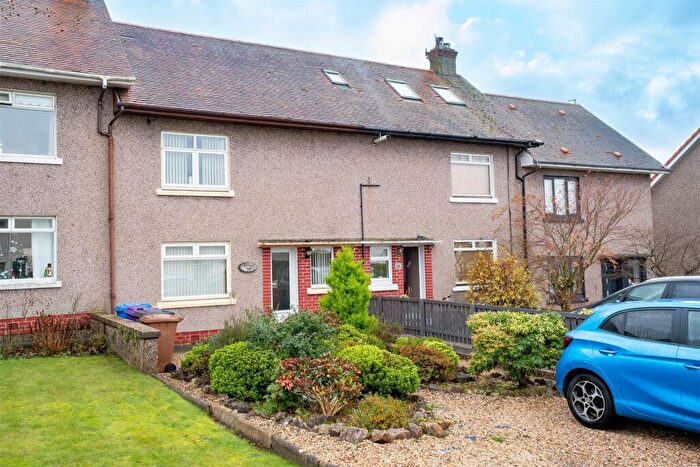 2 Bedroom Terraced House For Sale In Burnside Road, Largs, KA30