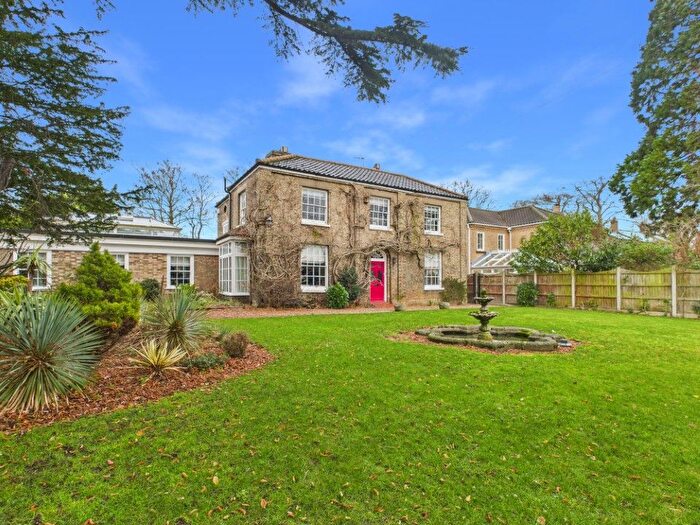 4 Bedroom Detached House For Sale In Grove Road, Beccles, NR34