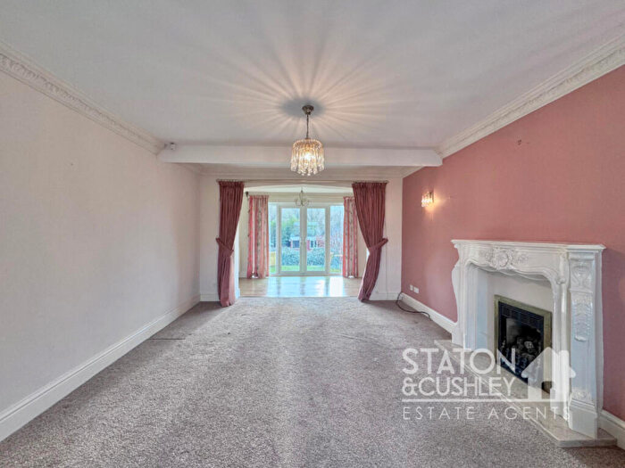 2 Bedroom Detached Bungalow For Sale In Station Road, Clipstone Village, NG21