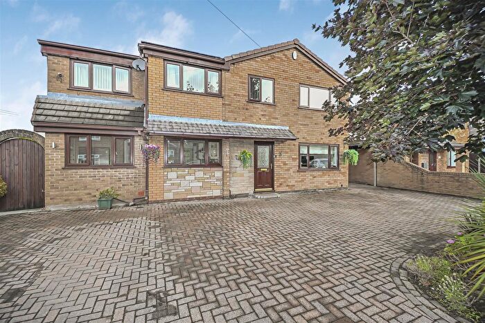 5 Bedroom Detached House For Sale In Wensleydale Road, Leigh, WN7