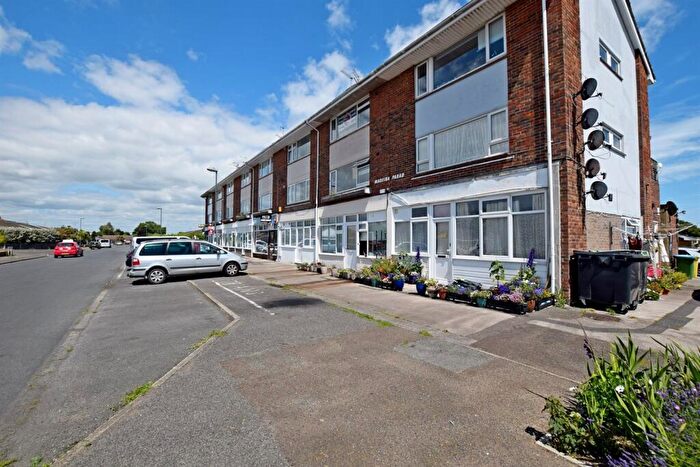1 Bedroom Flat To Rent In Madeira Avenue, Bognor Regis, PO22