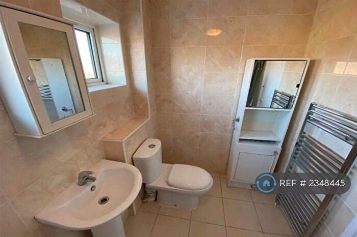 5 Bedroom Terraced House To Rent In Read Avenue, Beeston, Nottingham, NG9