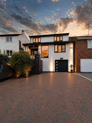 5 Bedroom Detached House For Sale In New Street, Weedon, Northampton, NN7