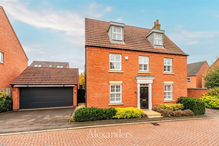 5 Bedroom Detached House For Sale In Jubilee Way, Burbage, LE10