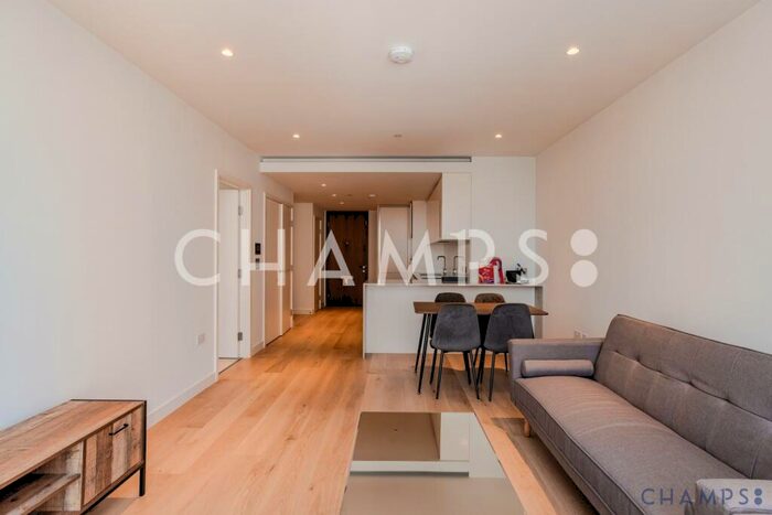 1 Bedroom Flat To Rent In Hampton Tower, Marsh Wall, E14