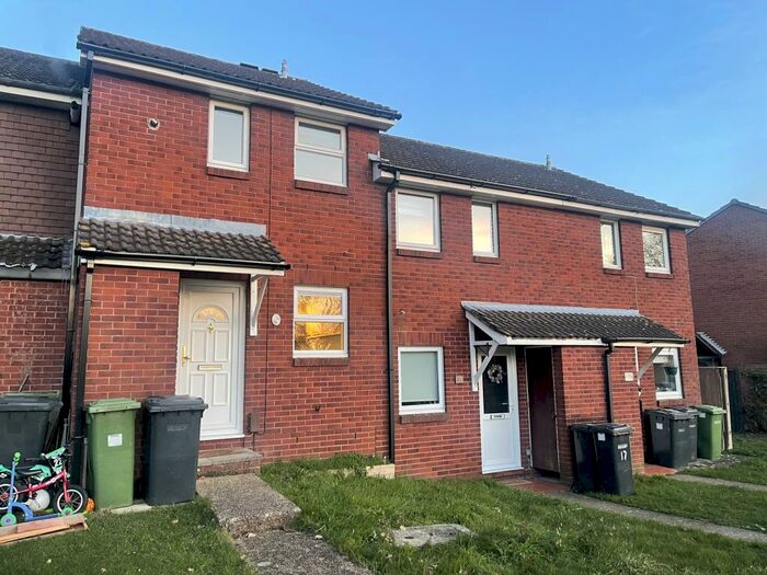 2 Bedroom Terraced House To Rent In Penelope Gardens, Bursledon, Southampton, SO31