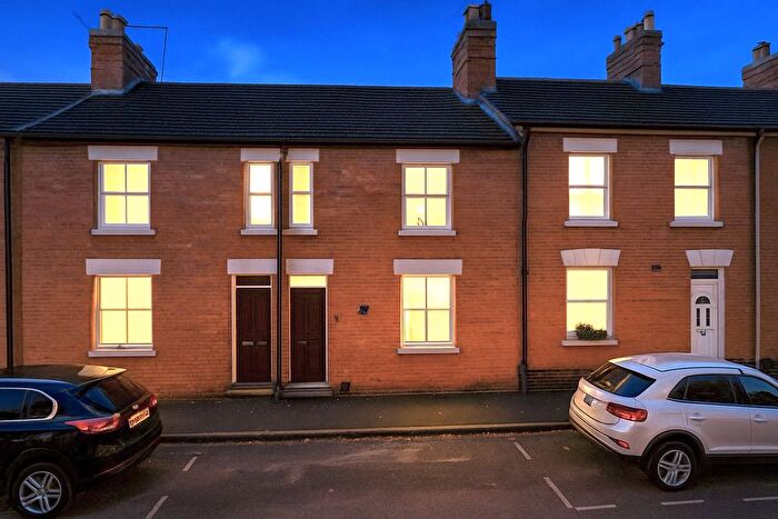 2 Bedroom Terraced House For Sale In Aylesbury Street, Wolverton, Milton Keynes, MK12