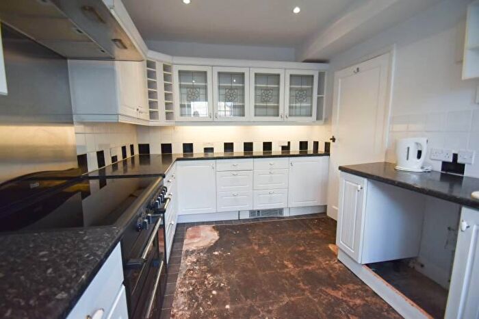 3 Bedroom Terraced Bungalow To Rent In Wayside, BN20