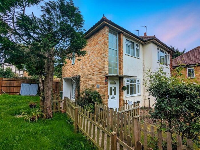 2 Bedroom Maisonette To Rent In Brunel Road, Maidenhead, Berkshire, SL6