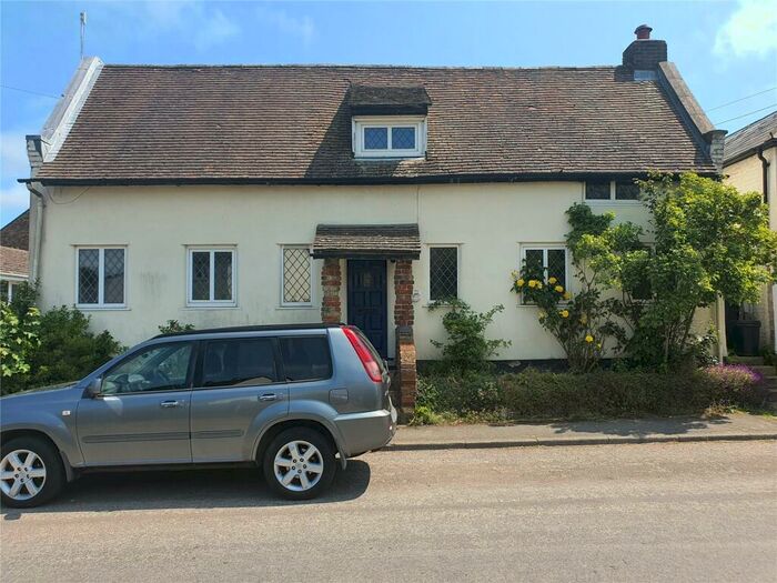 2 Bedroom Detached House For Sale In Dover Road, Guston, Dover, Kent, CT15