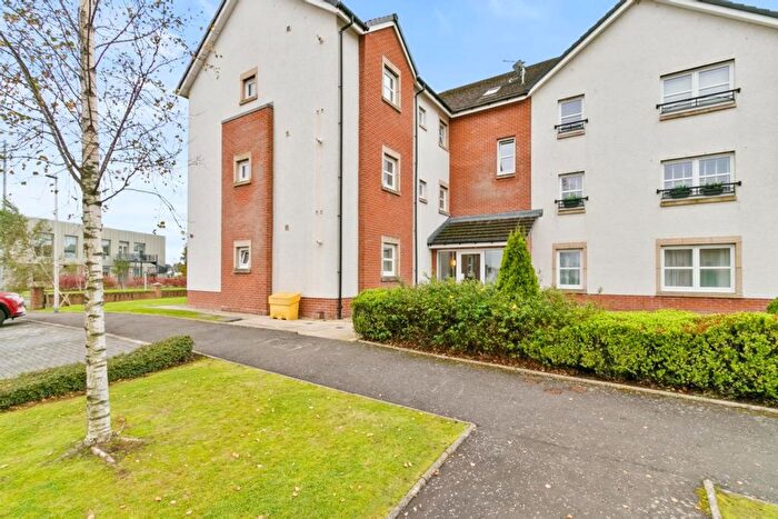 2 Bedroom Flat For Sale In Falcon Court, Newton Mearns, G77