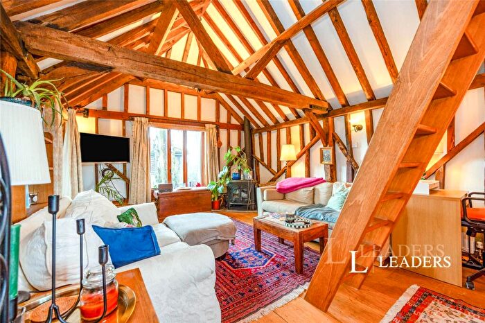 1 Bedroom House To Rent In Eashing Lodge, Peper Harow Park, GU8