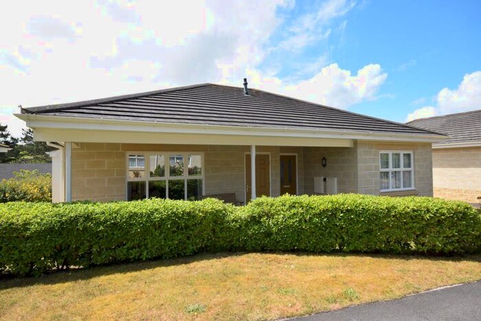 2 Bedroom Bungalow To Rent In Abbotsham, Bideford, EX39