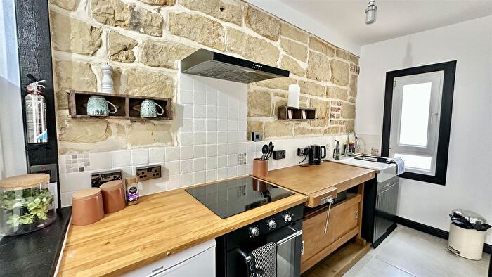 1 Bedroom Flat For Sale In Eversfield Place, St. Leonards-On-Sea, TN37