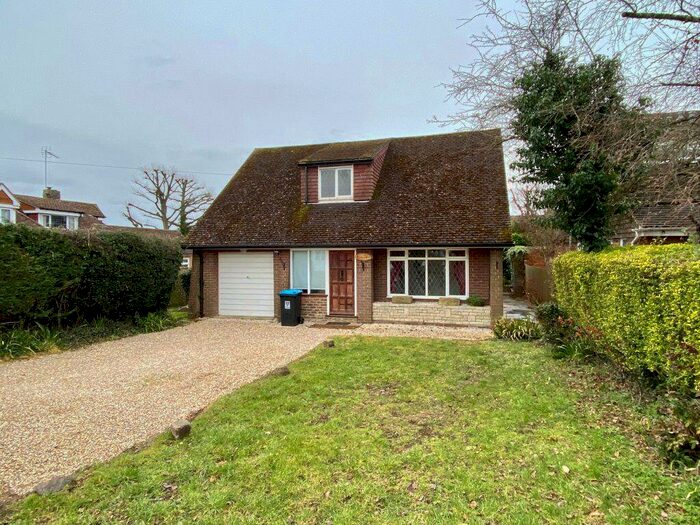 3 Bedroom House To Rent In Pie Corner, Flamstead, AL3