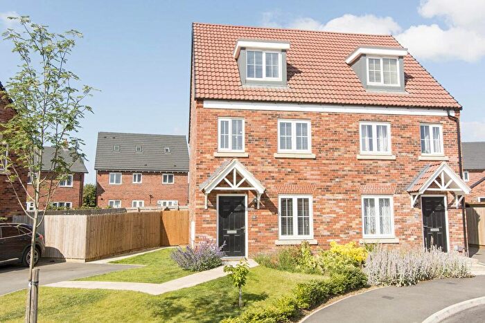 3 Bedroom Semi-Detached House To Rent In Nicholls Avenue, Market Harborough, LE16