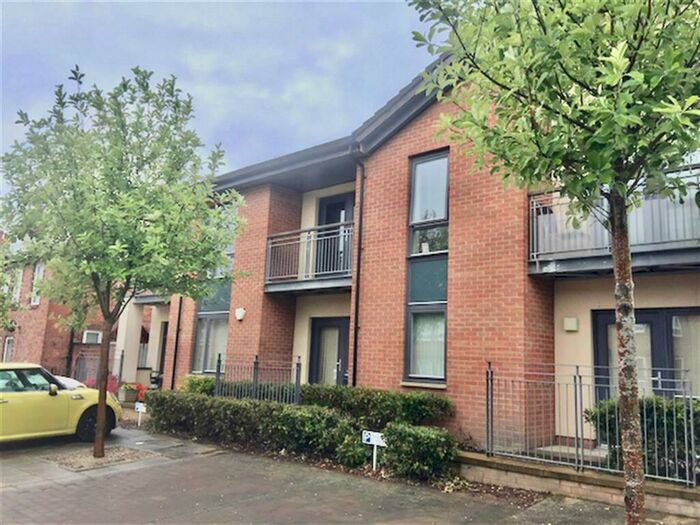 2 Bedroom Flat To Rent In Lamerton Avenue, Newcastle Upon Tyne, NE6