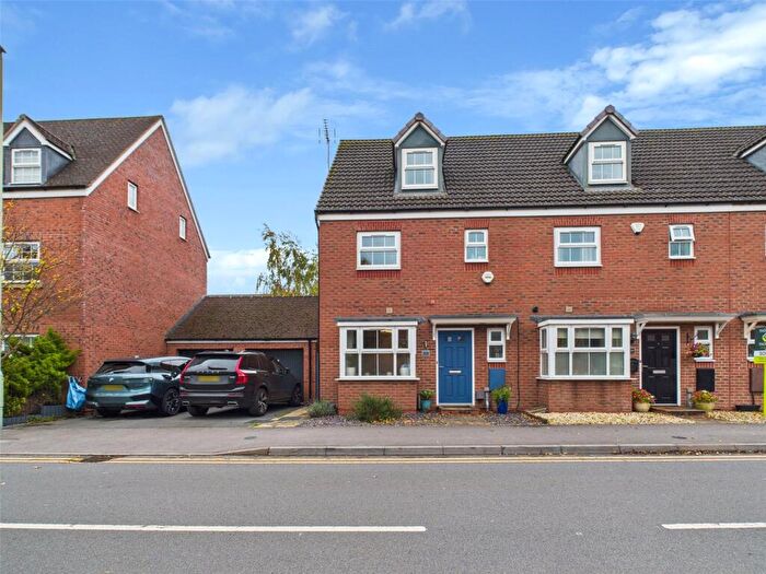 4 Bedroom Semi Detached House To Rent In Thatcham Avenue Kingsway, Quedgeley, Gloucester, Gloucestershire, GL2