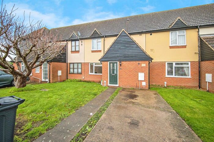 1 Bedroom Terraced House For Sale In Highfield Avenue, Harwich, CO12