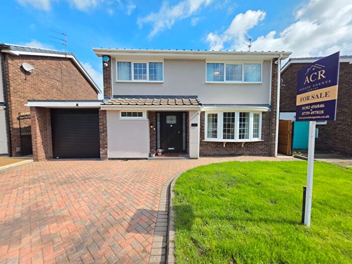 4 Bedroom Detached House For Sale In Howden Close, Doncaster, DN4