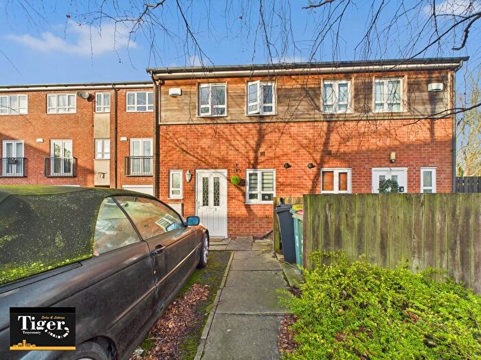 2 Bedroom Terraced House For Sale In Maple Leaf Close, Ingol, PR2