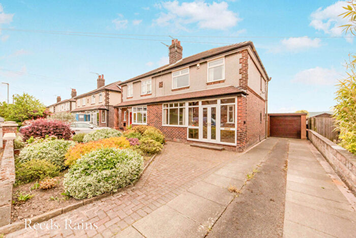 3 Bedroom Semi-Detached House For Sale In Meadow Avenue, Congleton, Cheshire, CW12