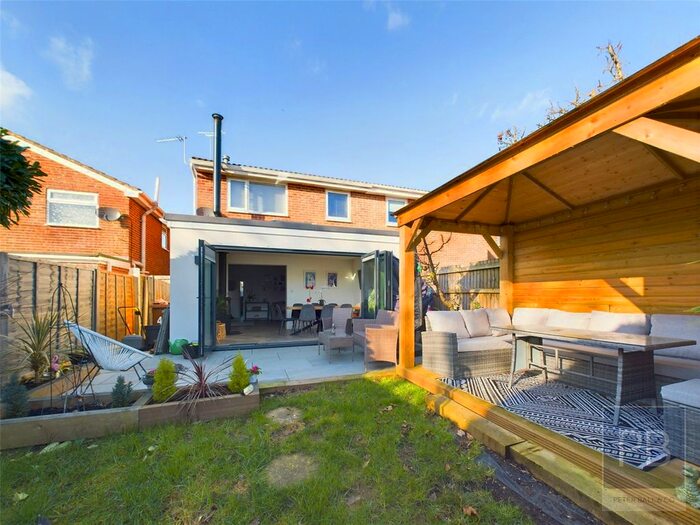 3 Bedroom Semi-Detached House For Sale In Battle Road, Tewkesbury, Gloucestershire, GL20