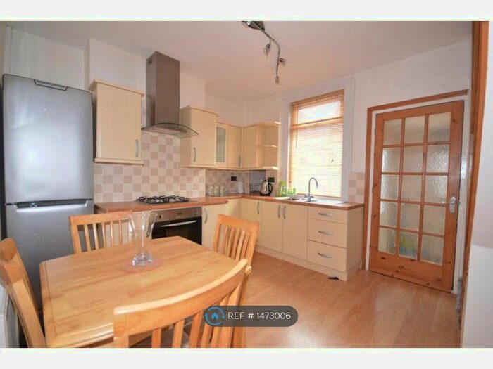 2 Bedroom Terraced House To Rent In Victoria Road, Bebington, Wirral, CH63