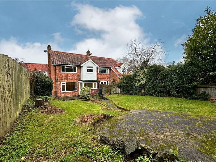 4 Bedroom Semi-Detached House To Rent In Lower Street, Horning, Norwich, NR12
