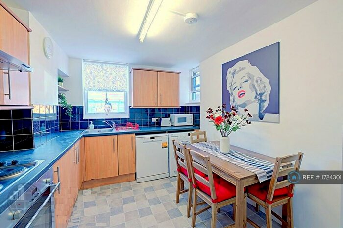 4 Bedroom Flat To Rent In Cobourg Street, London, NW1