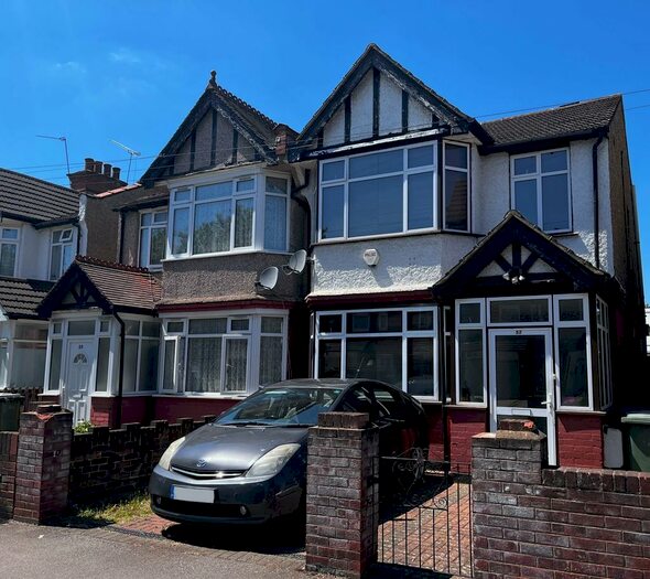 3 Bedroom Semi-Detached House To Rent In Montrose Road, Wealdstone, HA3
