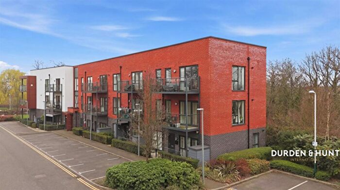 3 Bedroom Apartment For Sale In Wildcary Lane, Harold Wood, RM3